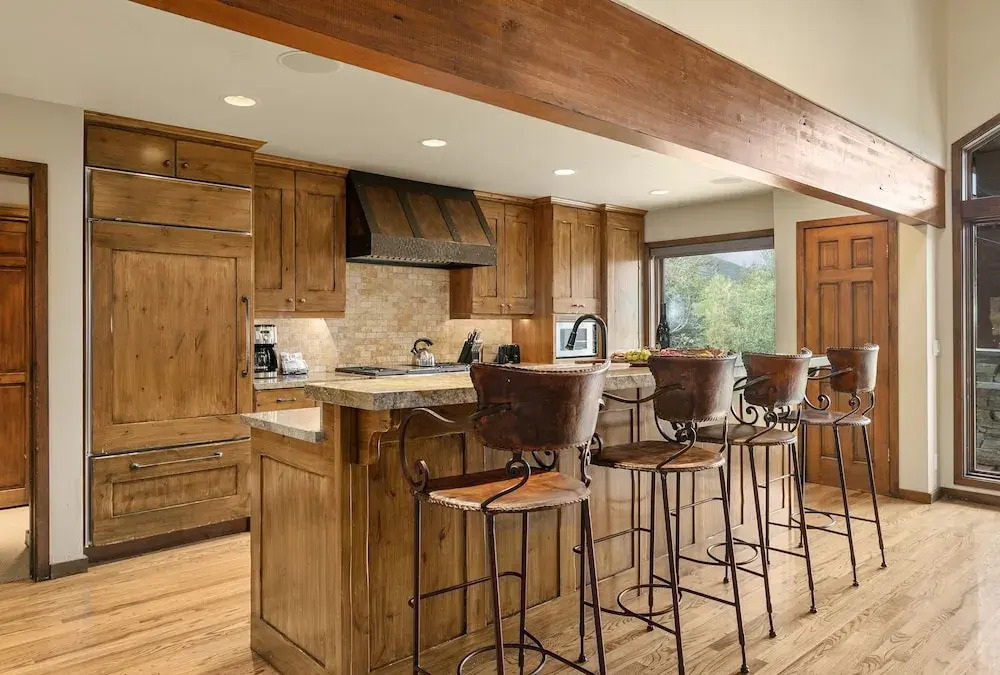 Upper Telemark Drive Home at Deer Valley Resort - 7 Bedroom Home with Hot Tub #2960 7 Home