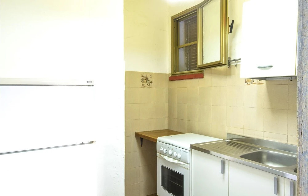 Amazing Apartment in Matta E Peru, Budoni With 3 Bedrooms