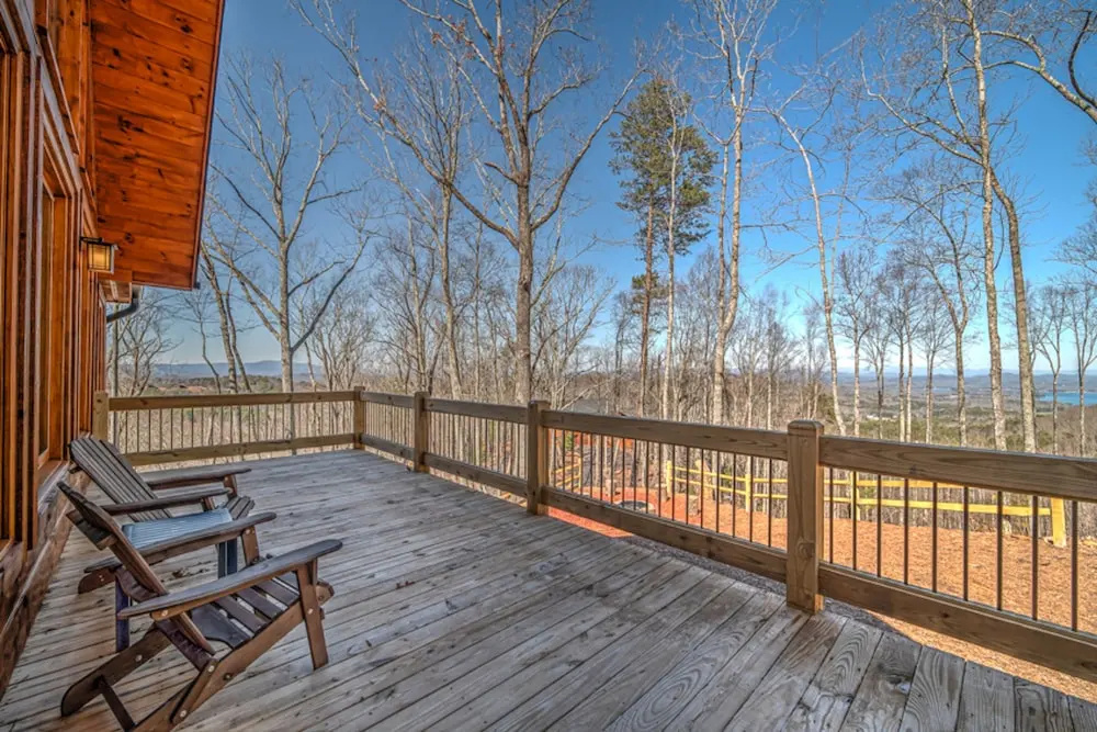 Aska Easy Day by Escape to Blue Ridge