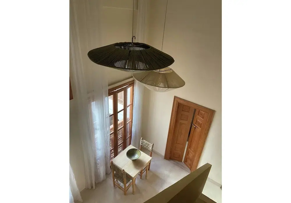 Riad Al Muhandiz with Duplex Suites and Rooftop Pool near Jemaa El Fna