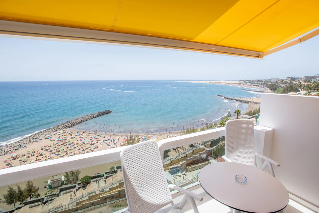 Aida 206 by VillaGranCanaria