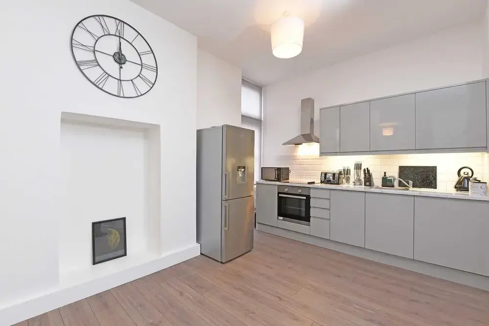 Spacious & Modern 2 Bed Apartment at Knightsbridge London