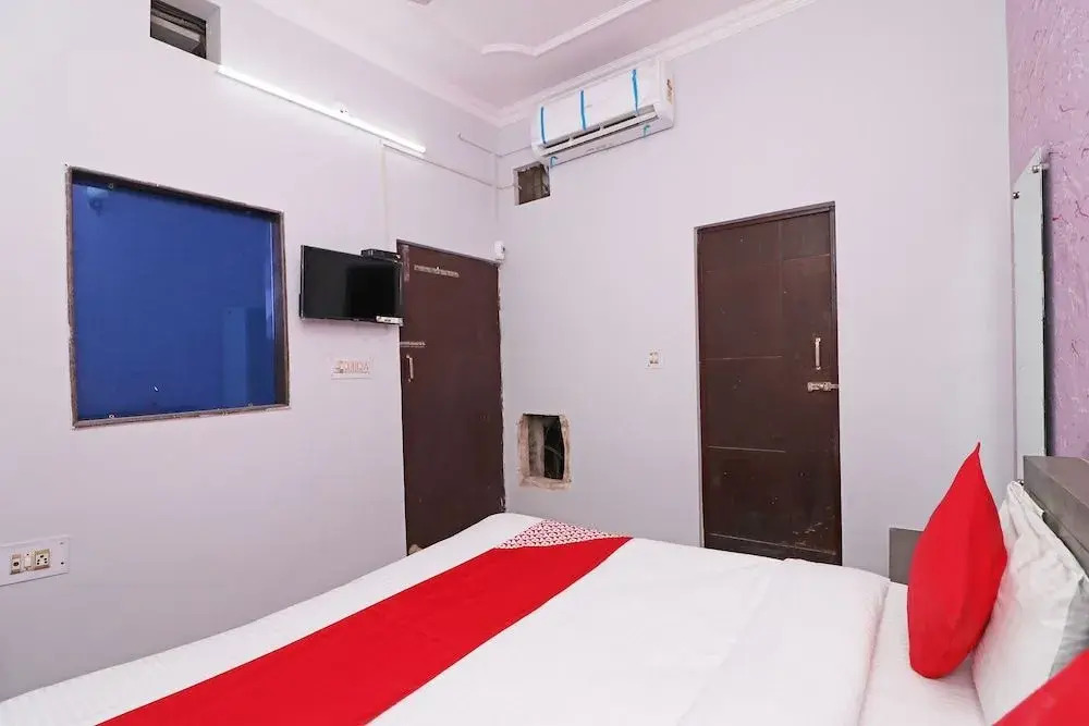 Hotel Aashiyana