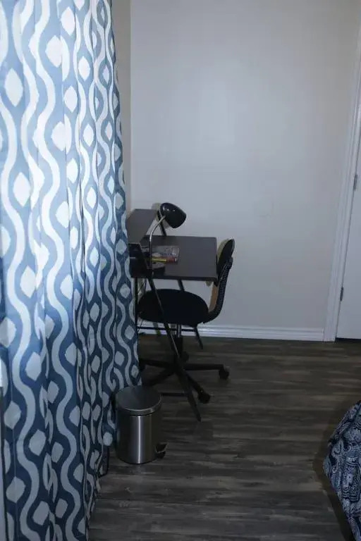!!!Comfortable Stay Five Minutes Away!!!