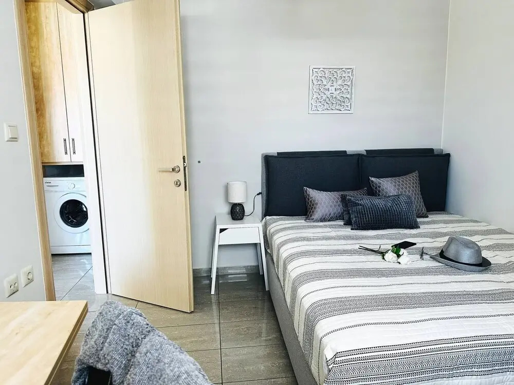 Cozy Snuggle- 2min To Beach, 6min Walk To Old Town