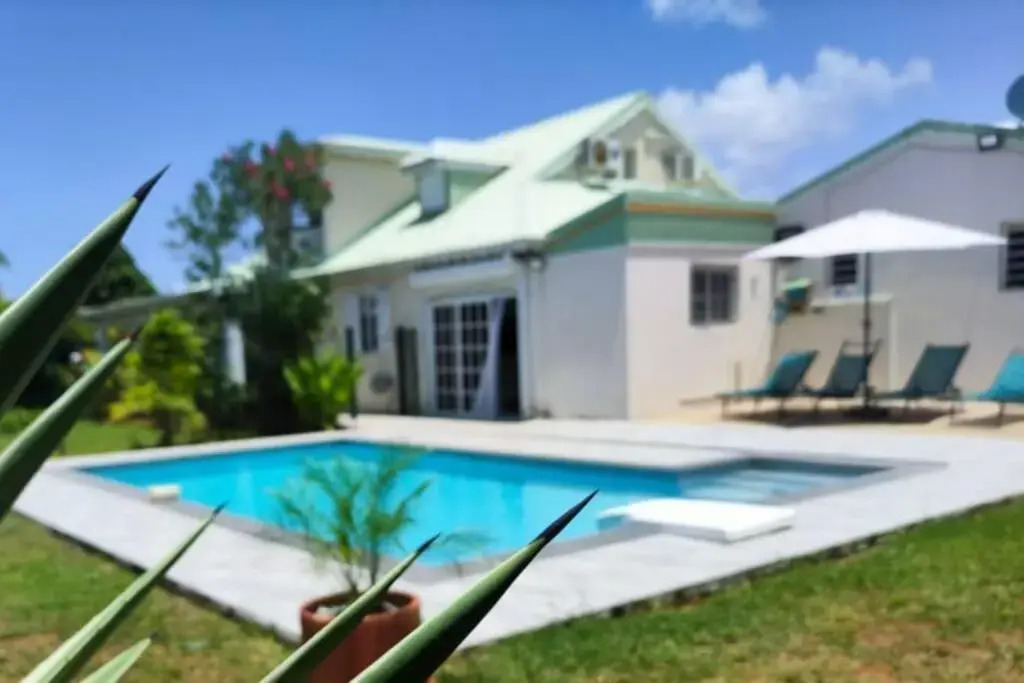 Maison Oneway avec Piscine - 8 Pers