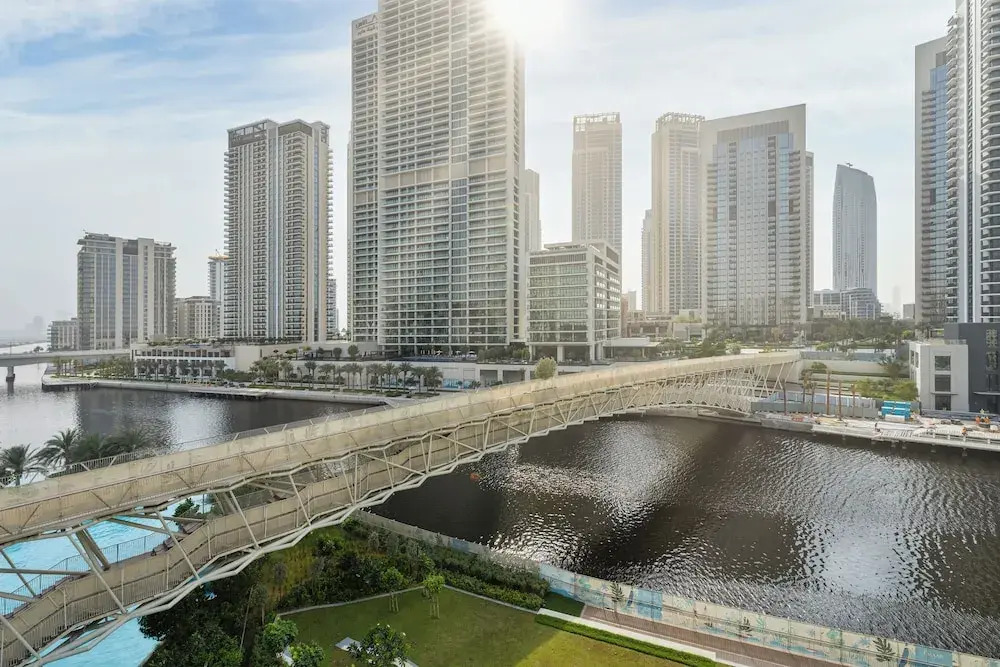 Maison Privee - Creekside Elegance w/ Canal Vws at Creek Beach