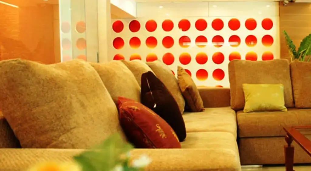 P2 Boutique