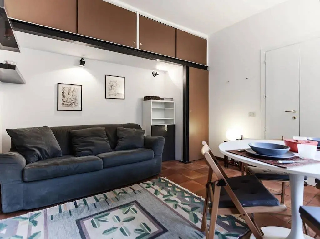 Alessi Apartment