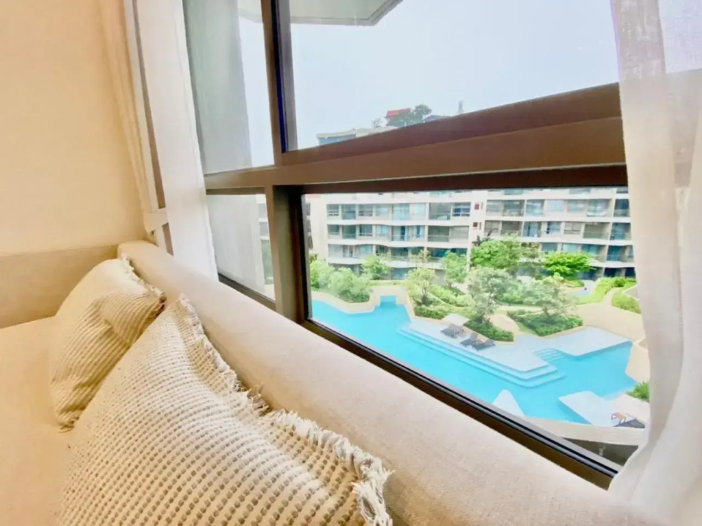 Veranda Seaview 2 BR Beach front residence HuaHin