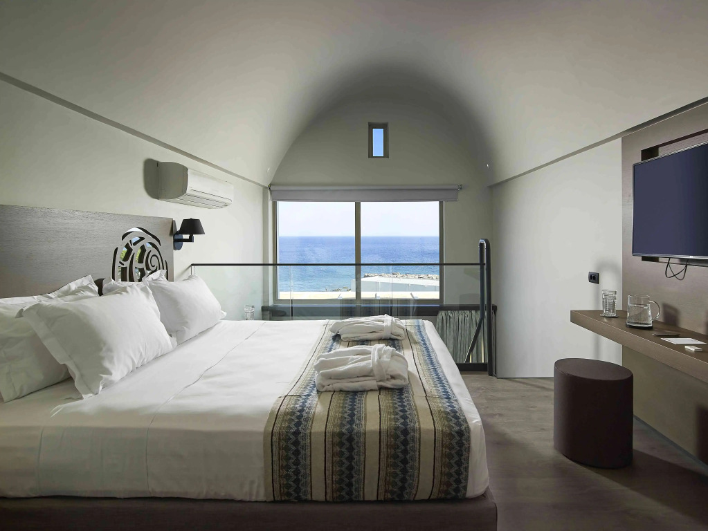 Kakkos Beach Hotel