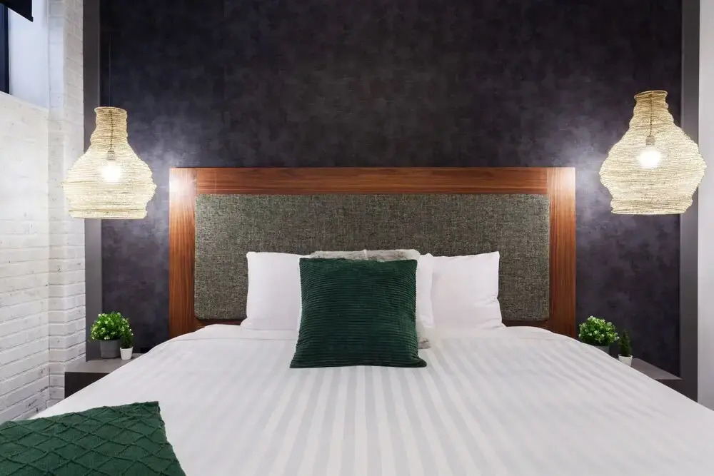 the Woodfield Hotel