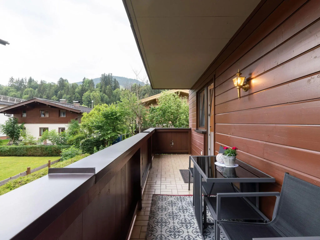 Cozy Apartment in Maria Alm near Ski Area