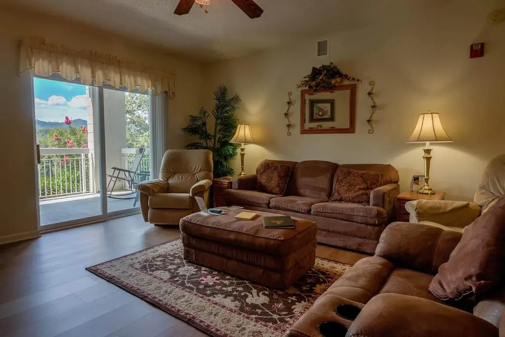 Whispering Pines 611