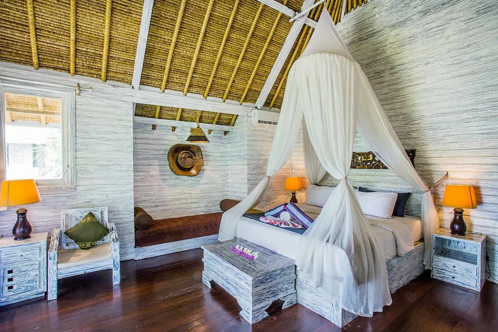 Lembongan Mantra Huts