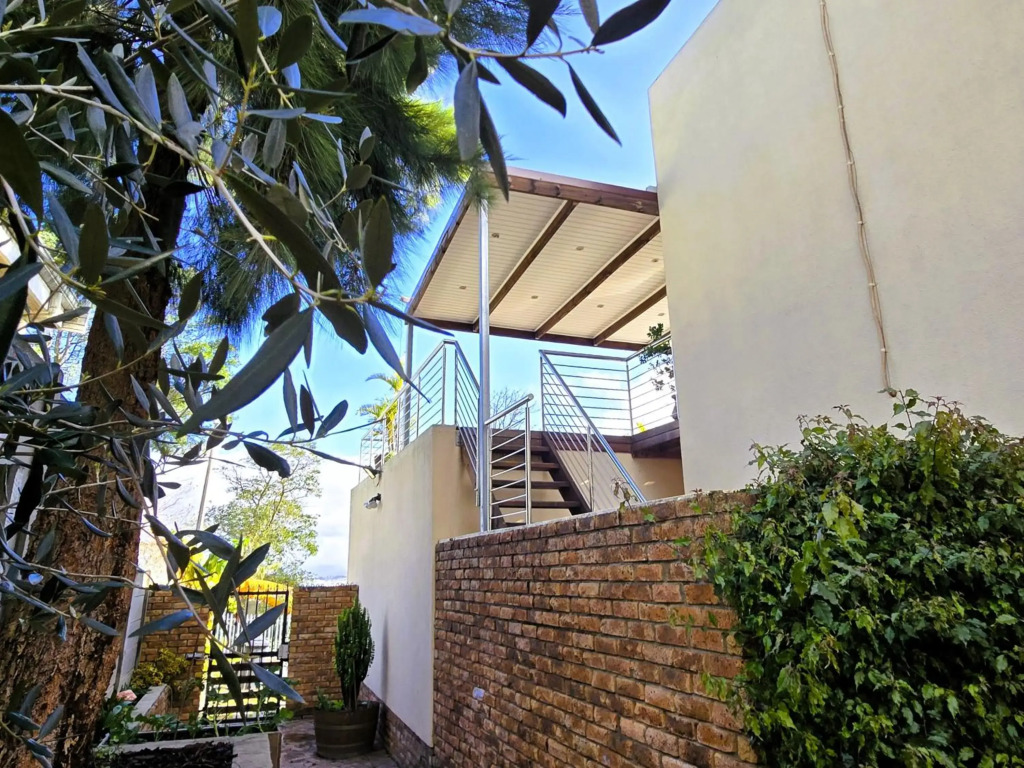 Walters Lane Luxury Accommodation main house
