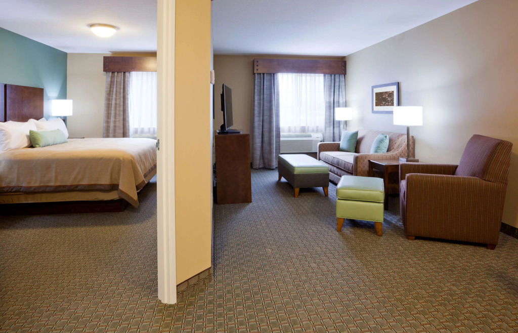 GrandStay Hotel & Suites Delano, MN
