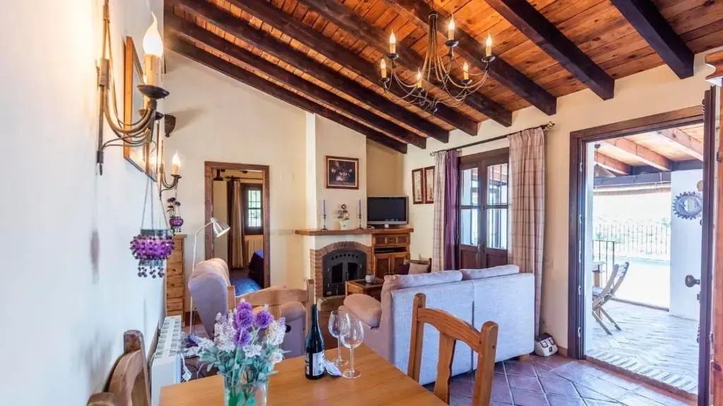Villa La Morada Antequera - La Higuera by Ruralidays
