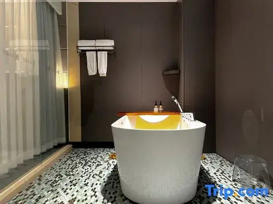 Yingli (Dongguan Tangxia Tianxin Cultural & Commercial Plaza Branch)