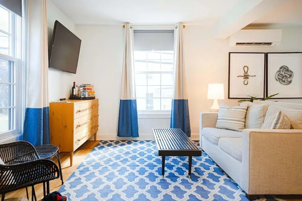 GREAT ISLAND INN - A Modern Boutique Hotel