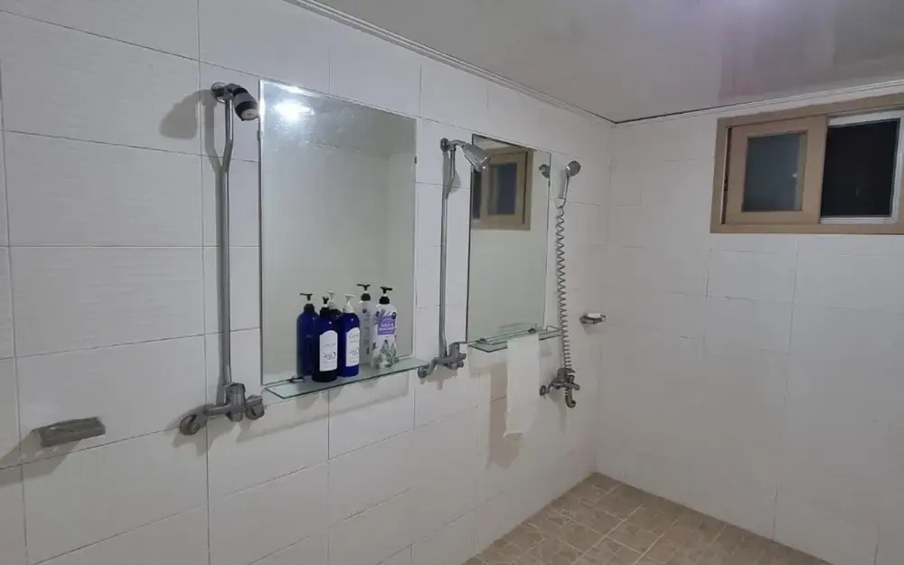 Jeju Ilchul Eondeok Sinsan Guest House