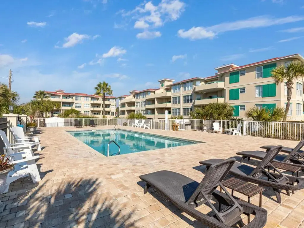DeSoto Beach Hotel
