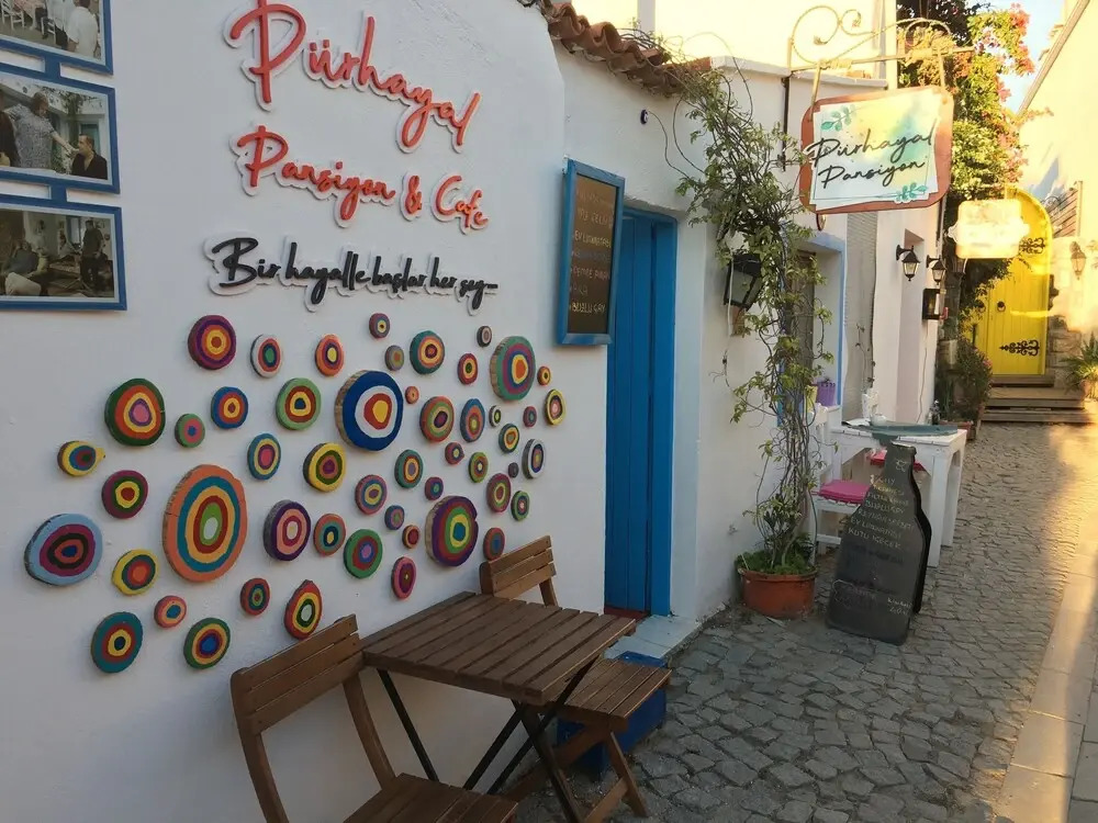 Purhayal Pansiyon