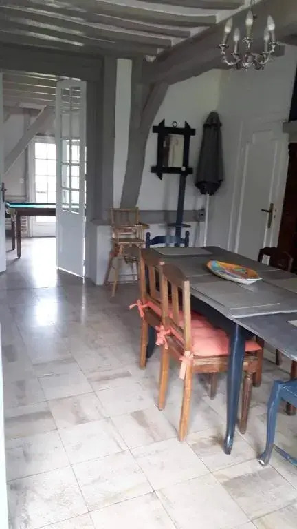 Maison de 3 chambres avec jardin clos et wifi a Vittefleur