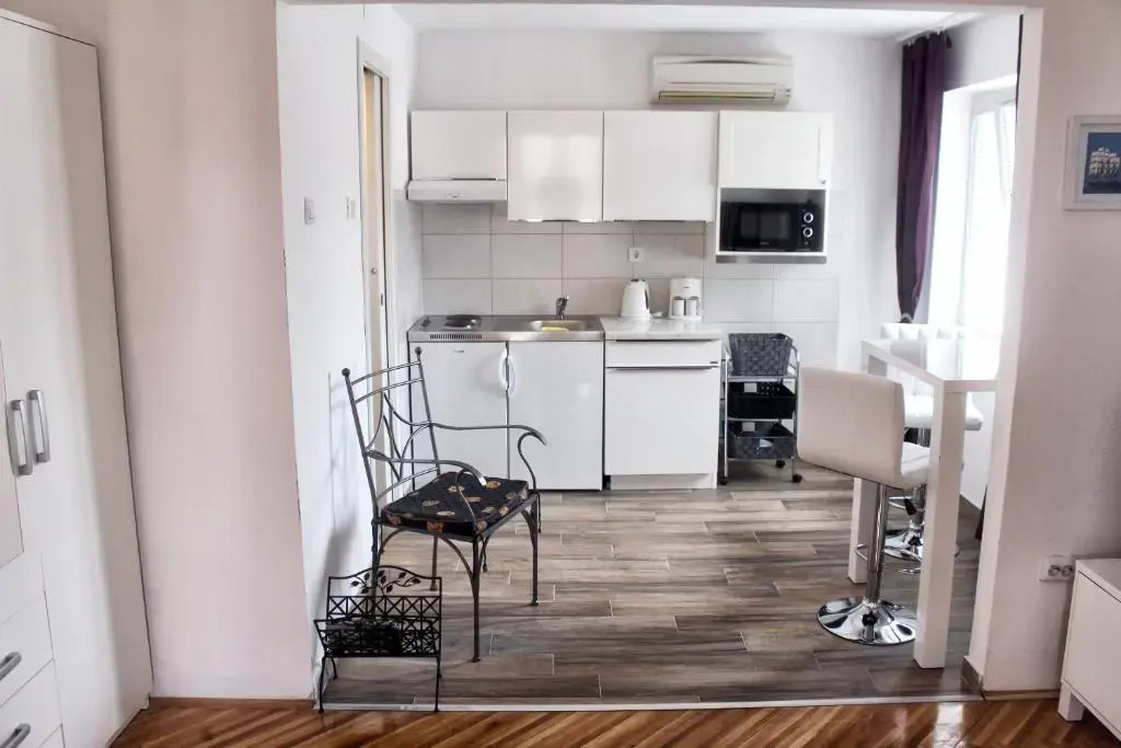 Apartments Link