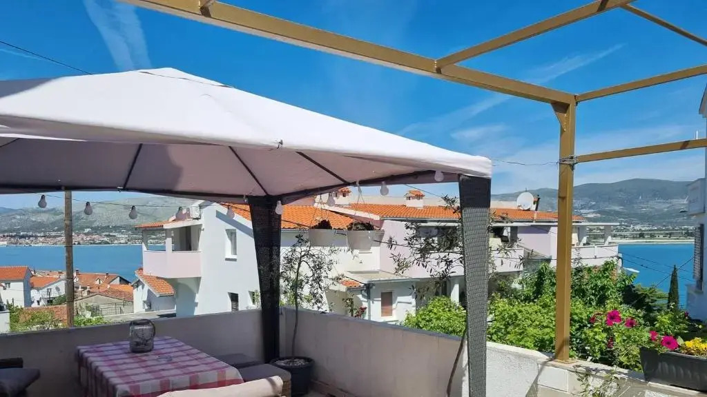 Apartments Bagaric