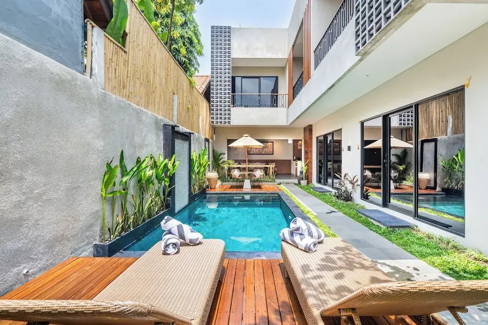 Arusa Home Bali - Luxury Private Suites Canggu