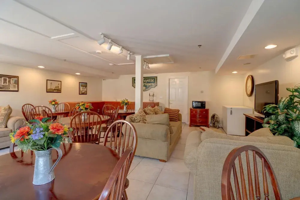 Sea View Inn