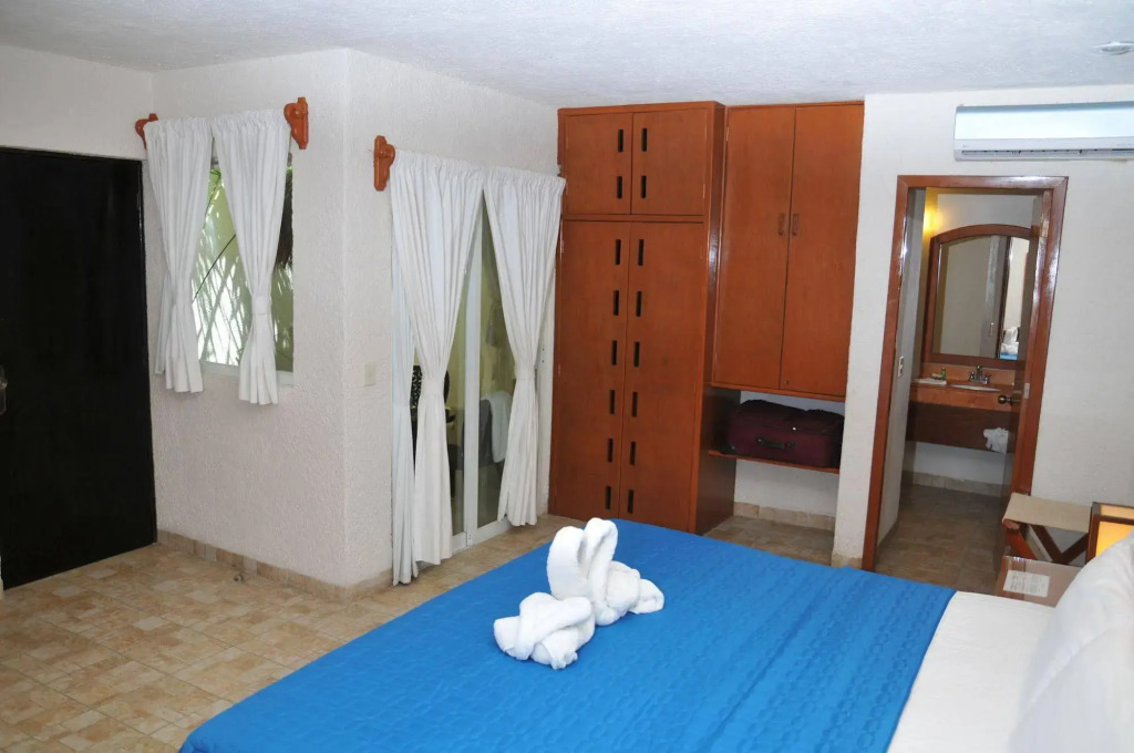 Luciana Hotel & Beach Club