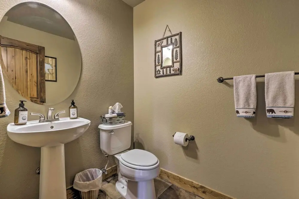 Colorado Lodge w/ Mtn Views - 3 Mi to Winter Park!
