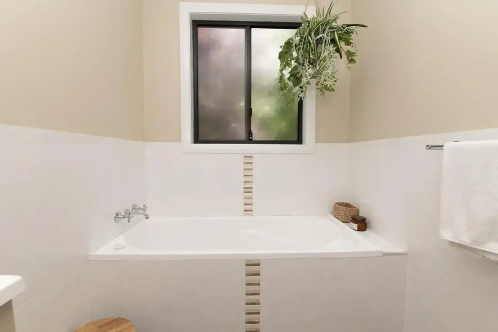 Phillip Villa, Modern & Fresh, Close to Town, Free Wifi