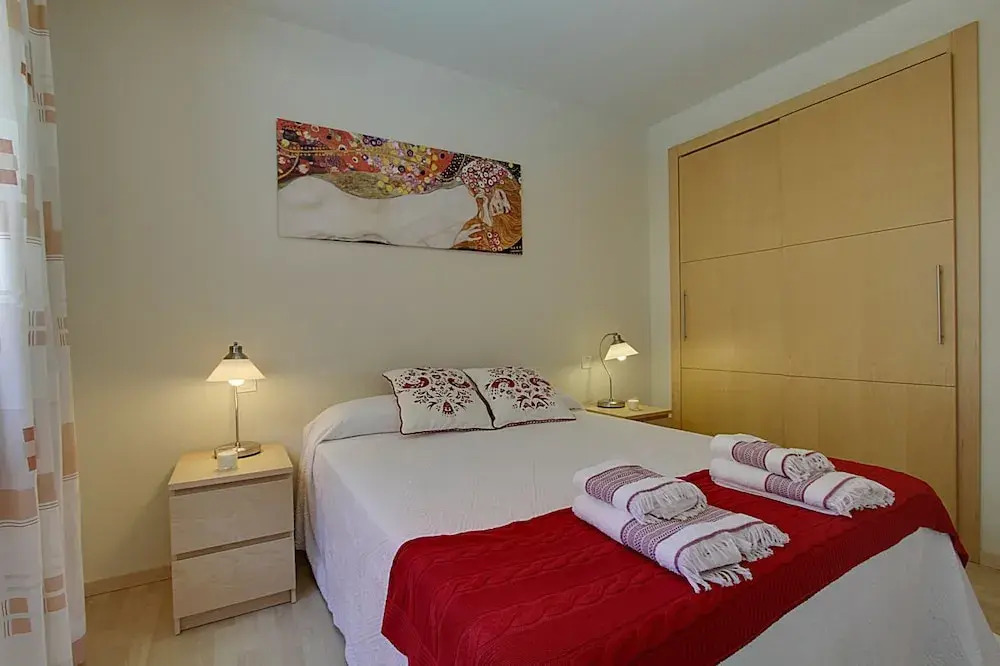 Apartamento Top Malaga Calle Pacifico con piscina y parking