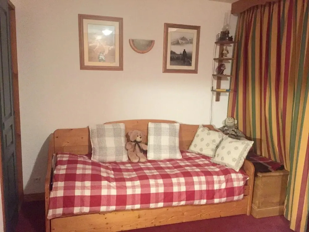 Studio In Valloire With Wonderful Mountain View Furnished Balcony And Wifi 1 Km From The Slopes