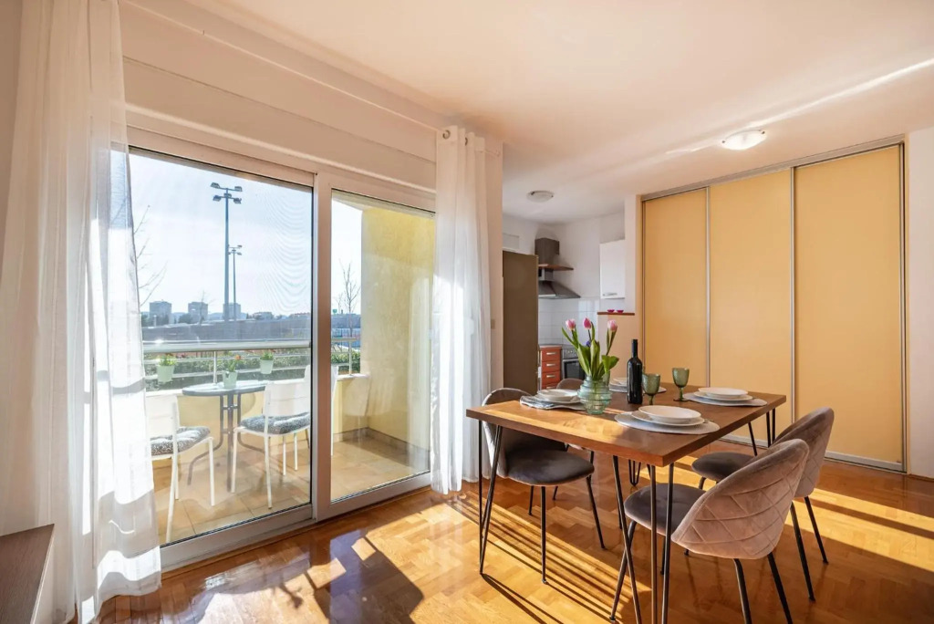 Apartment Višnjik