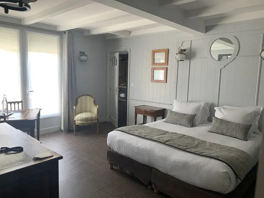 HR Hôtel-Restaurant & Spa Marin