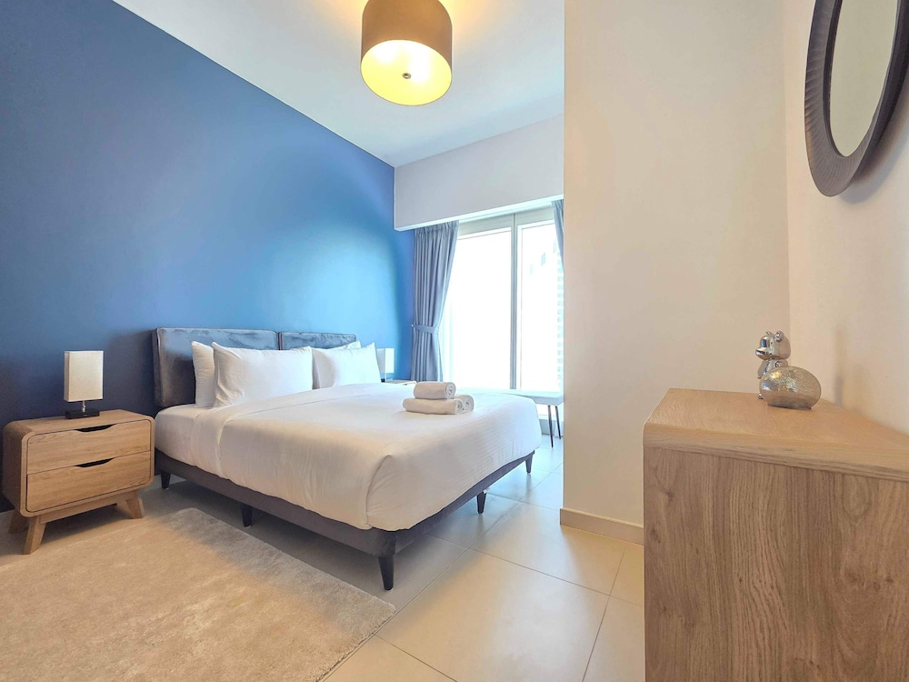 Silkhaus Signature 1BR in Reem Island Gate Tower