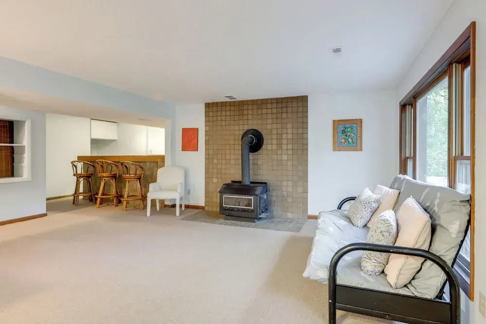 4 Mi to Dtwn Loveland: Private Retreat w/ Decks
