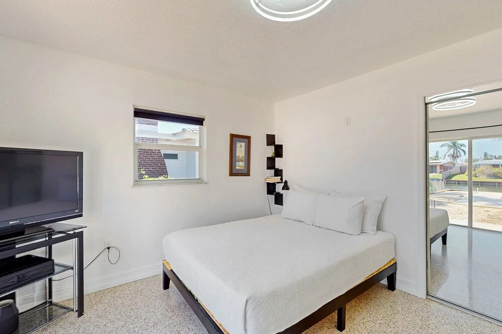 358 Angelo Ln