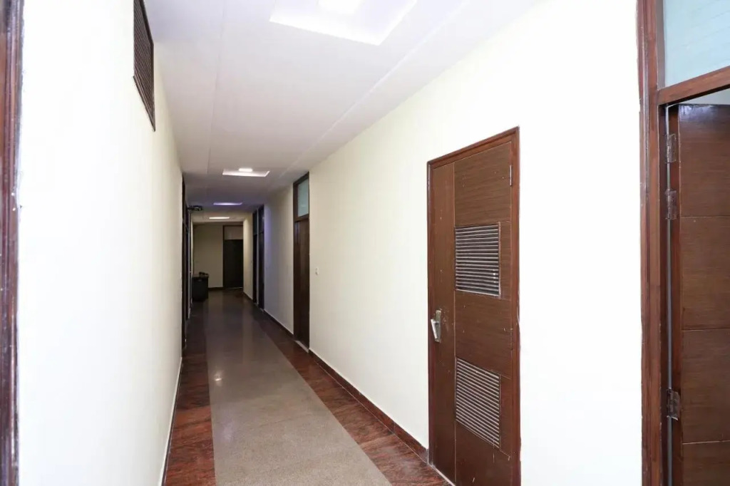Hotel Jmd World Sarover