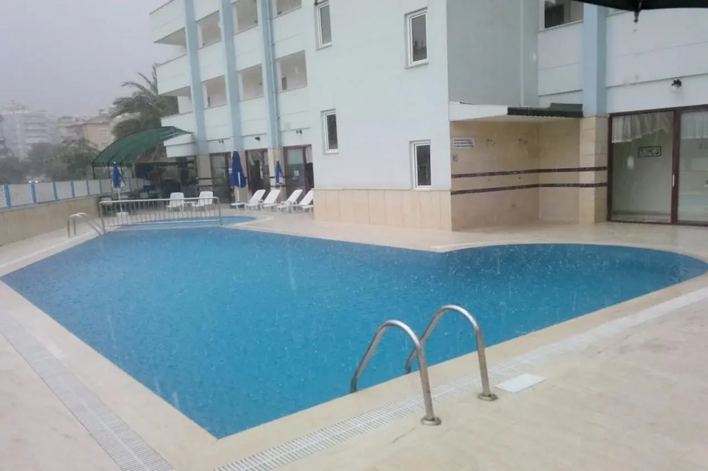 Sailor Apart Hotel