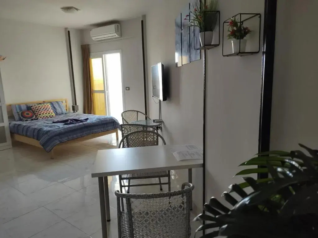 Apartment SeaRidge near the sea RedSeaLine