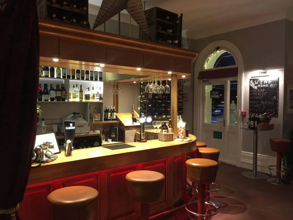 West Rocks Hotel