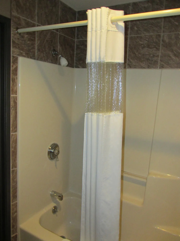Woodfield Inn and Suites