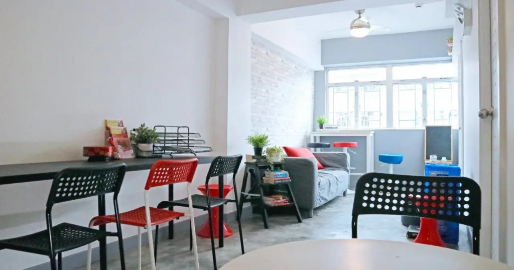 Starpacker - Hostel
