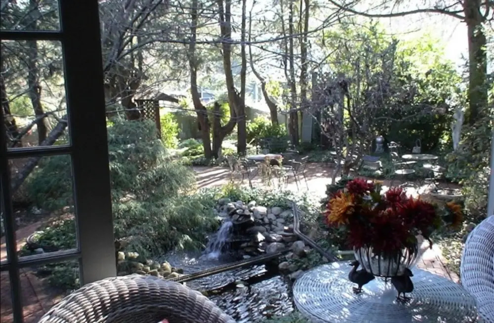 White Birches Inn