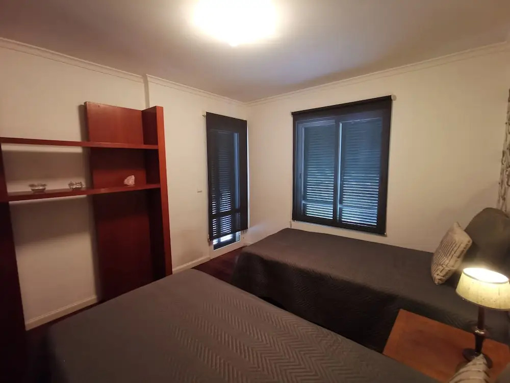 Seaside Escape - 3 Bedroom Apartment Sleeps 6
